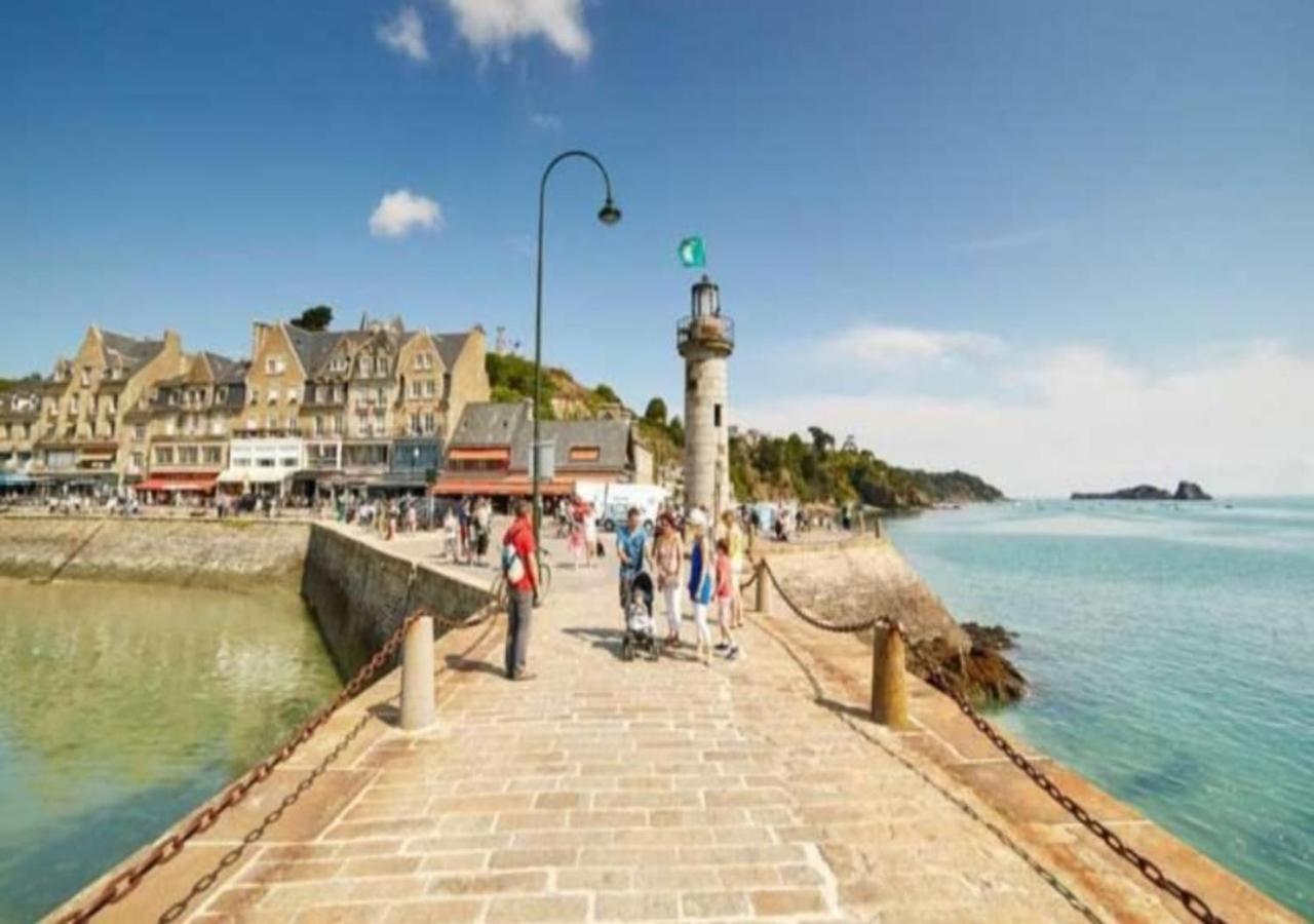 L'Etoile By Mrodbnb - Appart Neuf - Vue Mer - 25M Plage & Resto - Cine - Cheminee - Popcorn Cancale Exterior photo